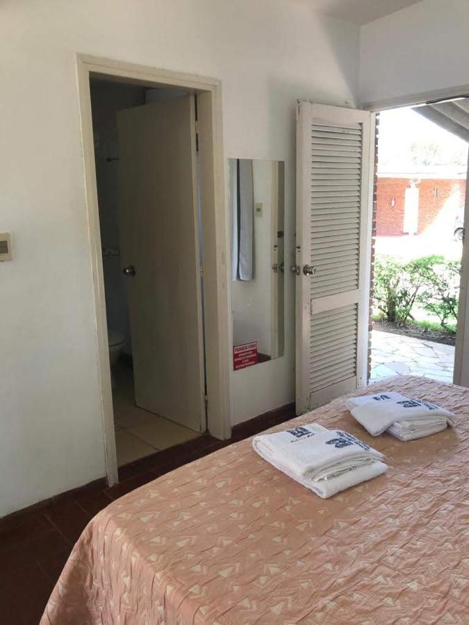 Brisas Del Rio Apart Hotel Termas del Daymán Eksteriør billede