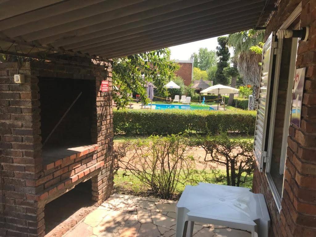 Brisas Del Rio Apart Hotel Termas del Daymán Eksteriør billede