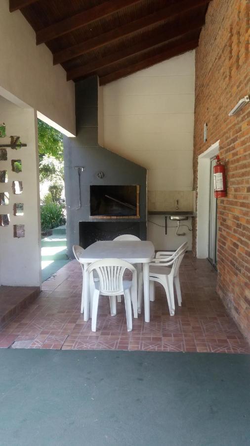 Brisas Del Rio Apart Hotel Termas del Daymán Eksteriør billede