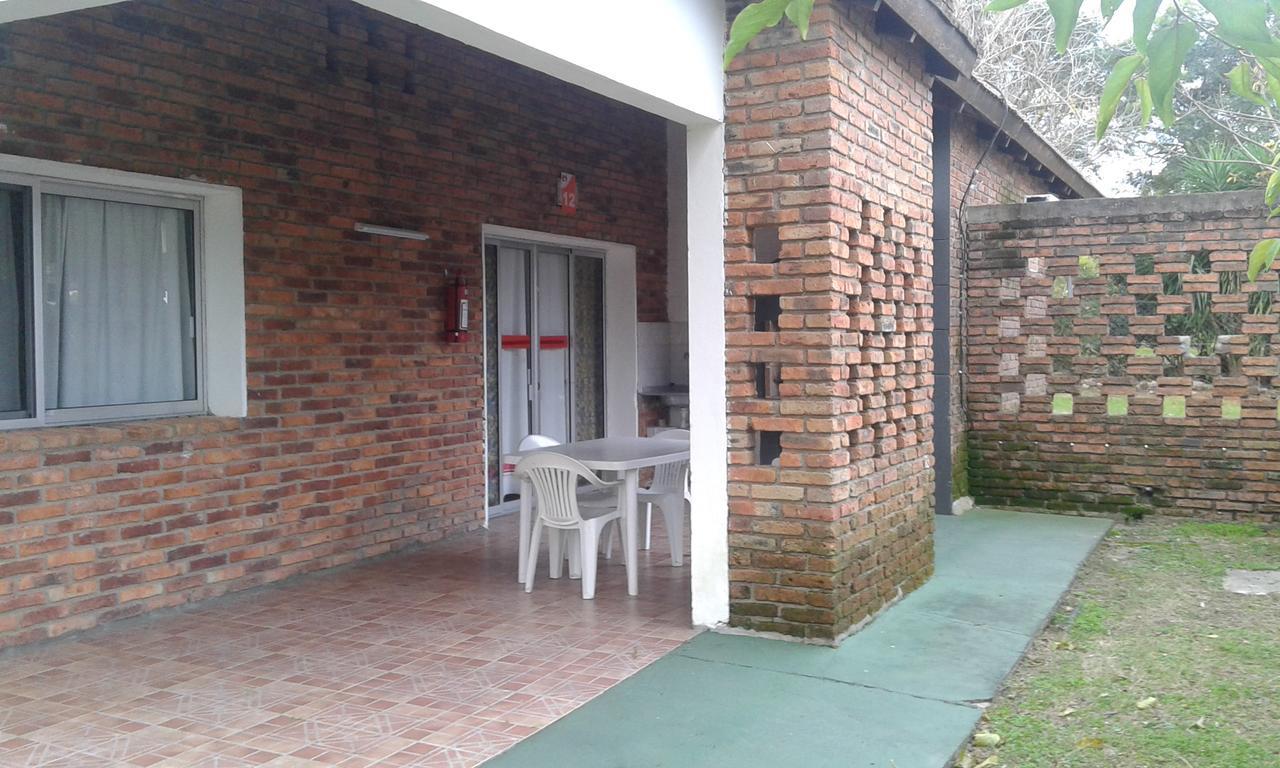 Brisas Del Rio Apart Hotel Termas del Daymán Eksteriør billede